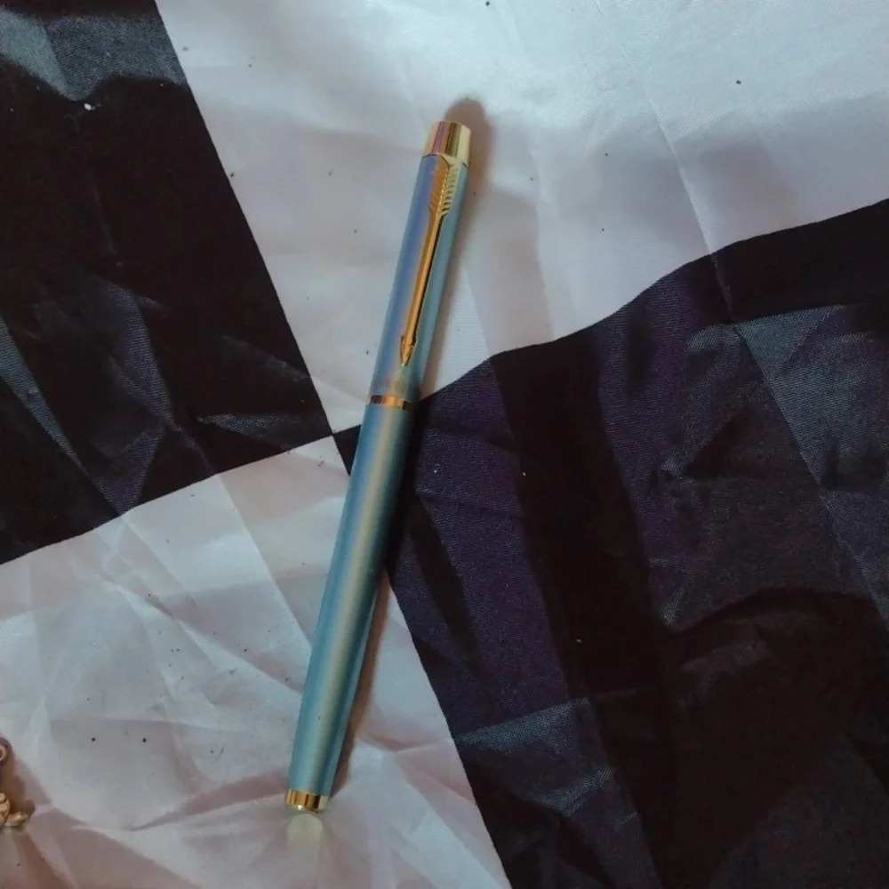 Hero Writing Pen